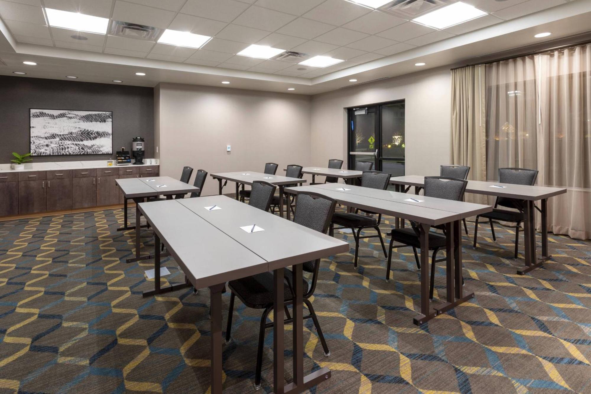 Residence Inn Minneapolis Maple Grove/Arbor Lakes Экстерьер фото