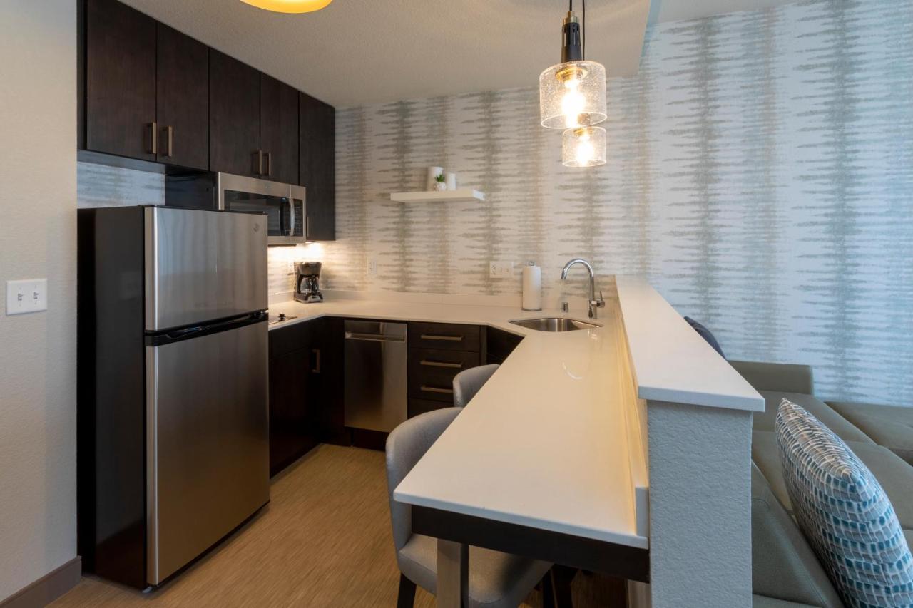 Residence Inn Minneapolis Maple Grove/Arbor Lakes Экстерьер фото